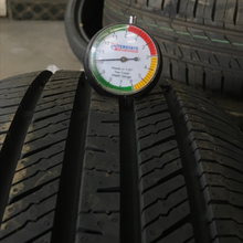 Load image into Gallery viewer, Set of 2 CrossWind Hp010 215/55/17 94V Tires 4e358b71