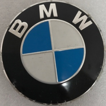 Load image into Gallery viewer, Set of 4 BMW Wheel Center Cap 68mm Genuine 36136783536 a769db99