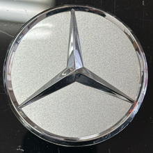 Load image into Gallery viewer, Set of 4 Mercedes-Benz Silver Center Cap 75MM 87ba248b