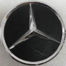 Load image into Gallery viewer, Mercedes-Benz Black Wheel Center Hub Caps 75mm 668d23b6