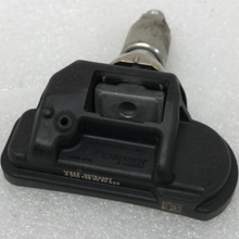 Load image into Gallery viewer, Set of 4 Mercedes Benz TPMS Sensor 433MHz A0009057200 a21e42fe
