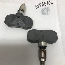 Load image into Gallery viewer, SET OF 2 Cadillac TPMS Tire Sensor 25758220 31f6610c