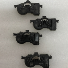 Load image into Gallery viewer, Set of 4 Cadillac TPMS SENSOR 22959744 b770a6cc