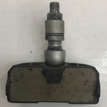 Load image into Gallery viewer, Set of 4 Mercedes Benz TPMS A0045429718 dbc98163