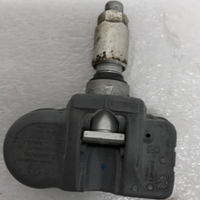 Load image into Gallery viewer, Set of 4 Schrader Mercedes TPMS Sensor 433mhz A0009054100 be72b716