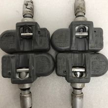 Load image into Gallery viewer, Set of 4 Schrader TPMS Sensor 433mhz A0035400217 bbe1ed8c