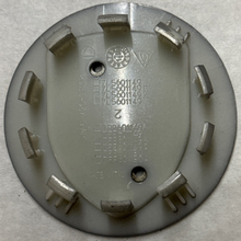Load image into Gallery viewer, Set of 3 Porsche 911 Boxter 955 Wheel Center Hub Cap OEM 7L5601149 fa6e31cf