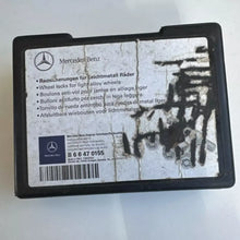 Load image into Gallery viewer, Mercedes-Benz Wheel Locks Set B66470155 6c77836f