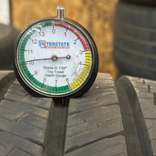 Load image into Gallery viewer, SUMMIT TIRE Used 275/40/20 230de7e2