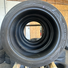 Load image into Gallery viewer, SET OF 4 KUMHO MAJESTY9 SOLUS 245/45/19 TIRES 13175871