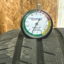 Load image into Gallery viewer, TOYO Set of 2 TIRE 225/40/19 b3625f0b