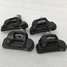 Load image into Gallery viewer, SET OF 4 Mercedes Benz Schrader TPMS Sensor 0009050030  d3a814be