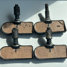 Load image into Gallery viewer, Set of 4 Land Rover TPMS AH521A159CA  97a879dd