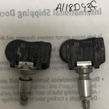 Load image into Gallery viewer, SET OF 2 Genuine OEM Hyundai TPMS 52933-3N100 a118d93f