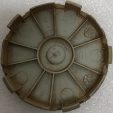Load image into Gallery viewer, Set of 4 BMW Wheel Center Caps 1095361 68mm a2b5983a