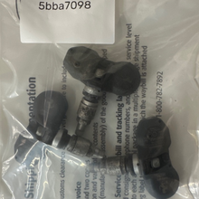 Load image into Gallery viewer, Set of 3 Ferrari TPMS Tire Pressure Sensor 282189 5bba7098