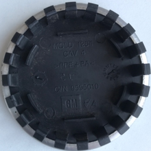 Load image into Gallery viewer, SET OF 3 BUICK REGAL 2011-2015 CENTER CAPS 9595010 66.5mm 0a90dff9