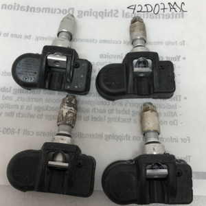 Set of 4 Mercedes Schrader TPMS Sensor 433mhz 0009057200 42d07a1c