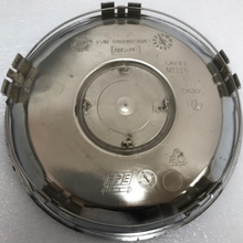 Load image into Gallery viewer, Chrysler Silver Center Cap 04880230AB 175 MM a629412a