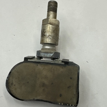 Load image into Gallery viewer, FoMoCo OEM TPMS Sensors 433mhz 8G92-1A159-AC 14fdc54f8