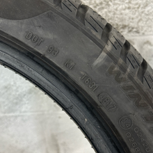 Load image into Gallery viewer, Set of 3 Pirelli Sottozero 3 Size 225/45/18