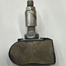 Load image into Gallery viewer, Tesla TPMS Sensor 1034602-00-A 158df043b