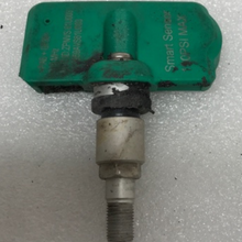 Load image into Gallery viewer, SET OF 3 HONDA TPMS TIRE SENSOR 315 Mhz ZPNVS61U003 6f4cd181