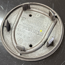 Load image into Gallery viewer, Porsche Wheel Hub Center Cap 7L5601149 76a5609f