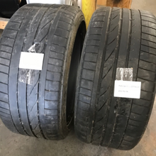 Load image into Gallery viewer, Set of 2 Bridgestone Potenza RE050A 255/35/18 Tires 81f74ed1