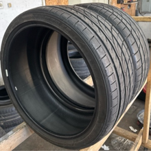 Load image into Gallery viewer, SET OF 2 SUMITOMO HTR Z5 275/30/20 TIRES b060631c