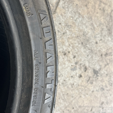 Load image into Gallery viewer, ADVANTA  TIRE USED 225/40/19 af9d1311