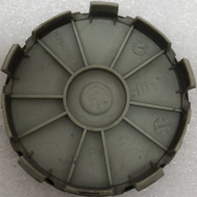 Load image into Gallery viewer, Set of 4 BMW wheel center caps 3 &amp; 5 &amp; 7 series 6768640 68mm b438d91a