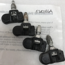 Load image into Gallery viewer, Set of 4 Mercedes TPMS Sensor 0009057200 e7a21e6a