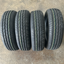 Load image into Gallery viewer, Set of 4 Arroyo Grand Sport 2 195/65/15 Tires 3282c1cd