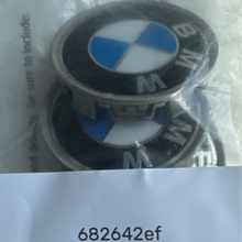 Load image into Gallery viewer, One BMW wheel center cap 3 &amp; 5 &amp; 7 series 6768640 68mm 682642ef