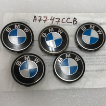 Load image into Gallery viewer, Set of 5 BMW Wheel Center CAp 6768640 68mm a7747ccb