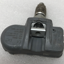 Load image into Gallery viewer, Set of 4 Mercedes Benz Schrader TPMS Sensor 433MHz 0009054100 d5180b11