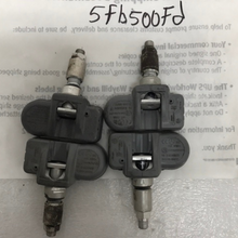 Load image into Gallery viewer, Set of 4 Mercedes Schrader TPMS Sensor A0009054100 433mhz 5fb500fd