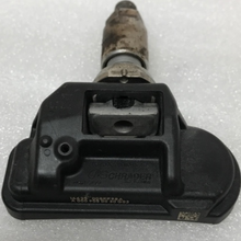 Load image into Gallery viewer, Set of 4 Mercedes Benz TPMS A0009050030 433MHz ddc5d06f