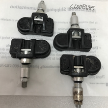 Load image into Gallery viewer, Set of 4 Mercedes TPMS 433 Mhz A0009057200 6600b685