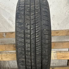 Load image into Gallery viewer, YOKOHAMA AVID ASCEND 215/50/17 TIRE 793eda81