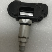 Load image into Gallery viewer, Set of 4 Mercedes TPMS A0009050030 ef0a0013 efa0013