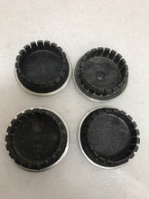 Load image into Gallery viewer, Set of 4 Chevrolet Center Caps 9594156 f4cd2566