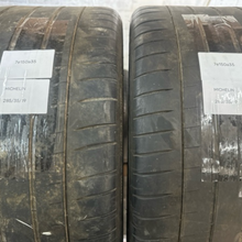 Load image into Gallery viewer, SET OF 2 MICHELIN PILOT SPORT 285/35/19 TIRES 7e150a35