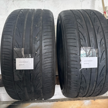 Load image into Gallery viewer, Set of 2 Lionhart 255/35/18 tires 8233bc54