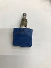 Load image into Gallery viewer, TPMS TIRE PRESSURE SENSOR OEM 40700-1AA0B For Nissan Maxima Altima Infiniti