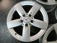 Load image into Gallery viewer, MERCEDES SLK280 2006 2007 2008 16&quot; FACTORY ORIGINAL REAR WHEEL RIM