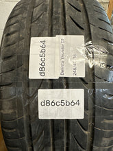 Load image into Gallery viewer, Tire Delinte Thunder D7 Size 245/40/18