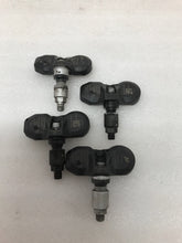 Load image into Gallery viewer, Set of 4 BMW TPMS SENSOR 433 Mhz 1061770036