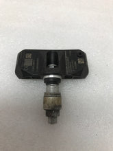 Load image into Gallery viewer, Set of 2 Mercedes Benz TPMS 315 Mhz A0045429818